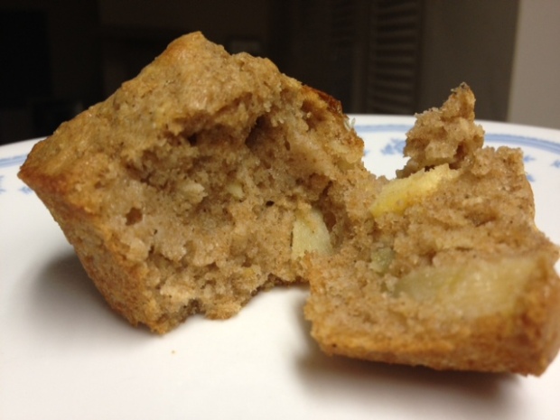 Apple Cinnamon Muffins...healthy and yummy, good for bringing to work