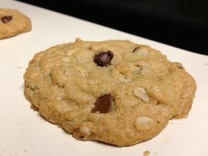 peanut butter oatmeal choc chip cookies finished2