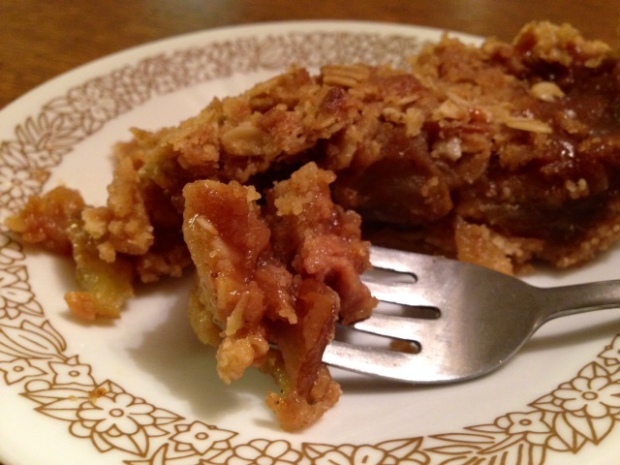 Caramel Pear Pie with Oat Crumble slice