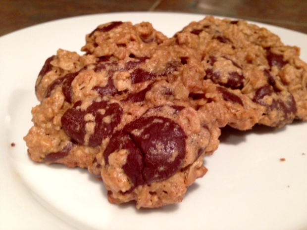 Maple Peanut Butter Oatmeal Chocolate Chip Cookies